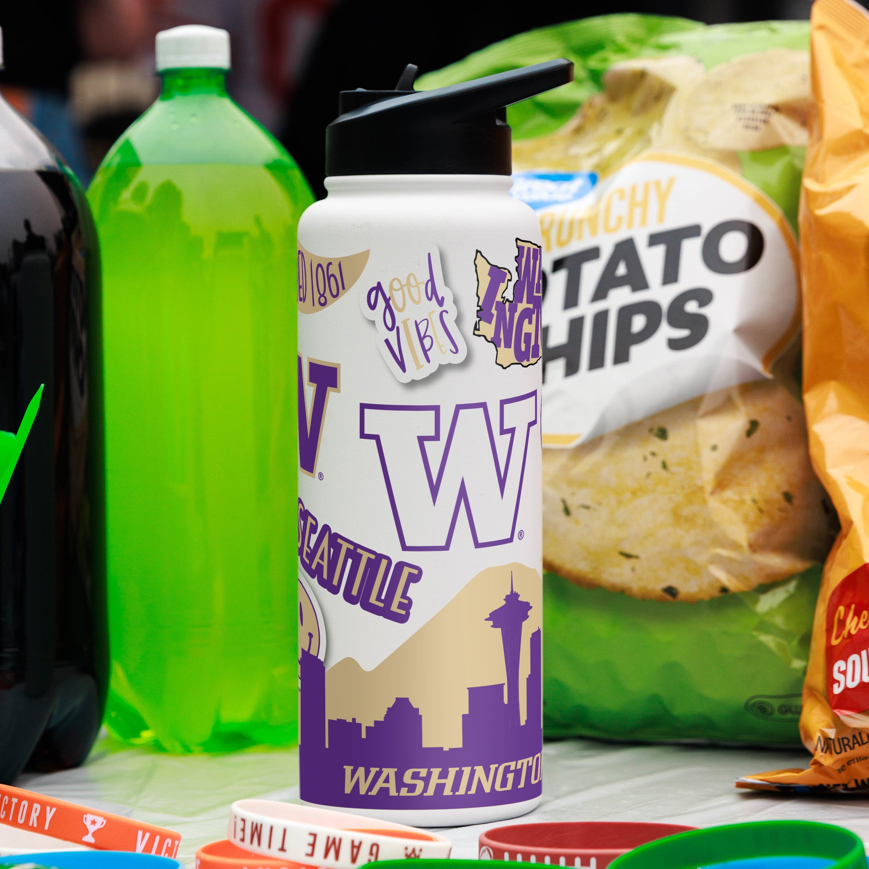 Washington 34oz Native Quencher Bottle - Logo Brands
