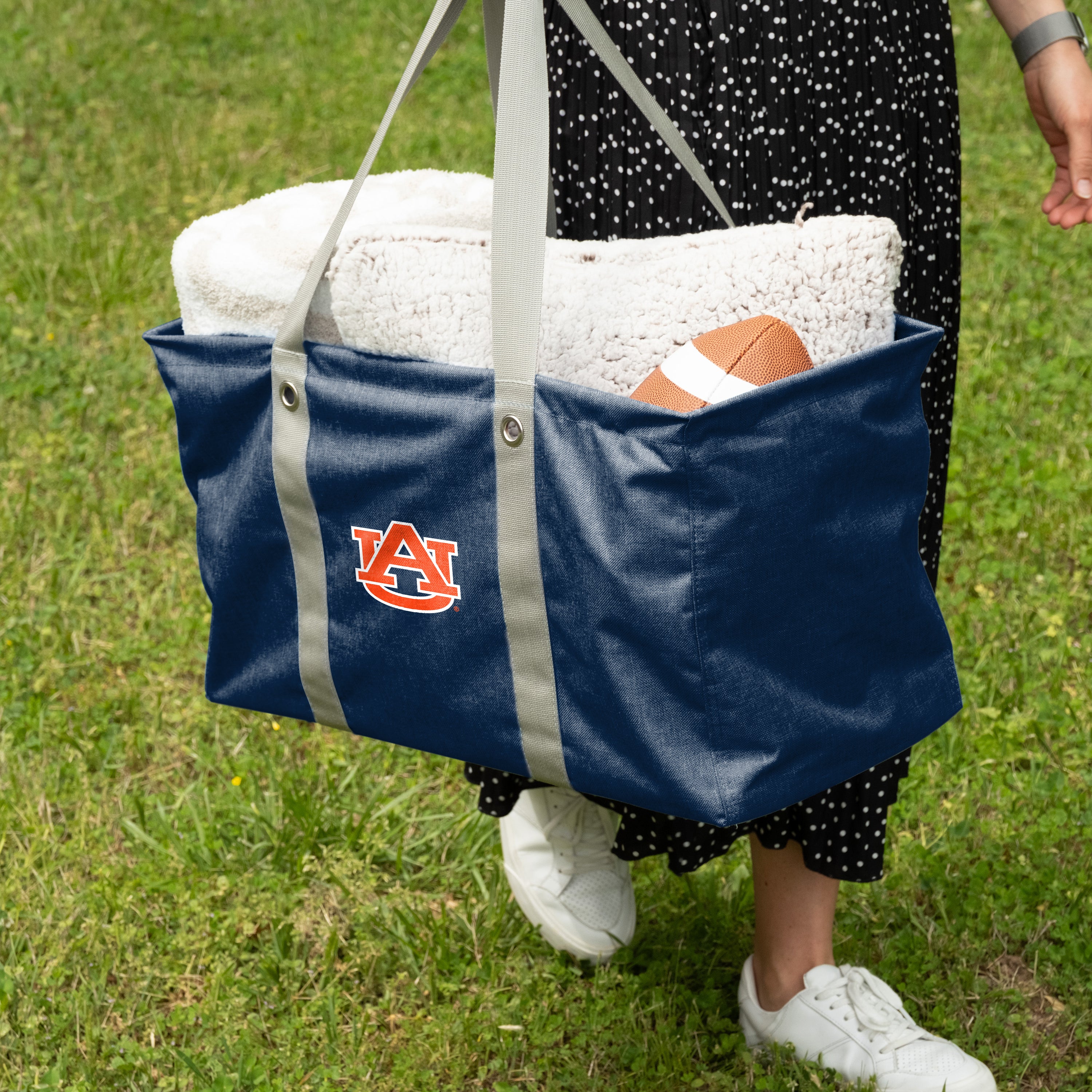 Auburn Crosshatch Picnic Caddy