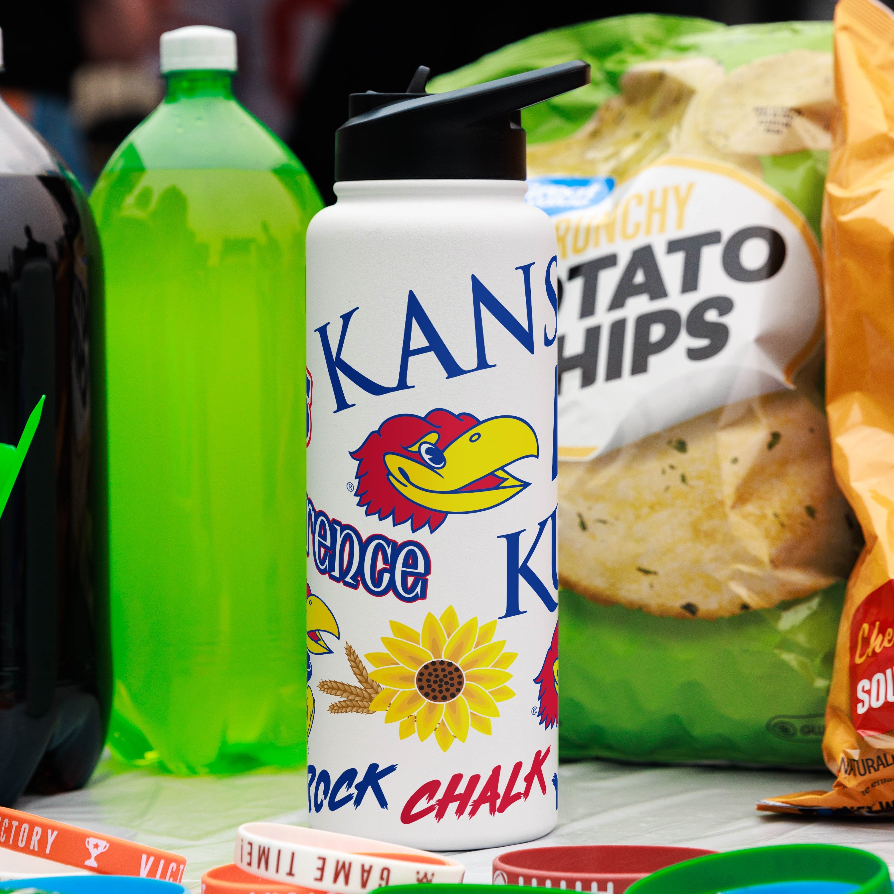 Kansas 34oz Native Quencher Bottle - Logo Brands