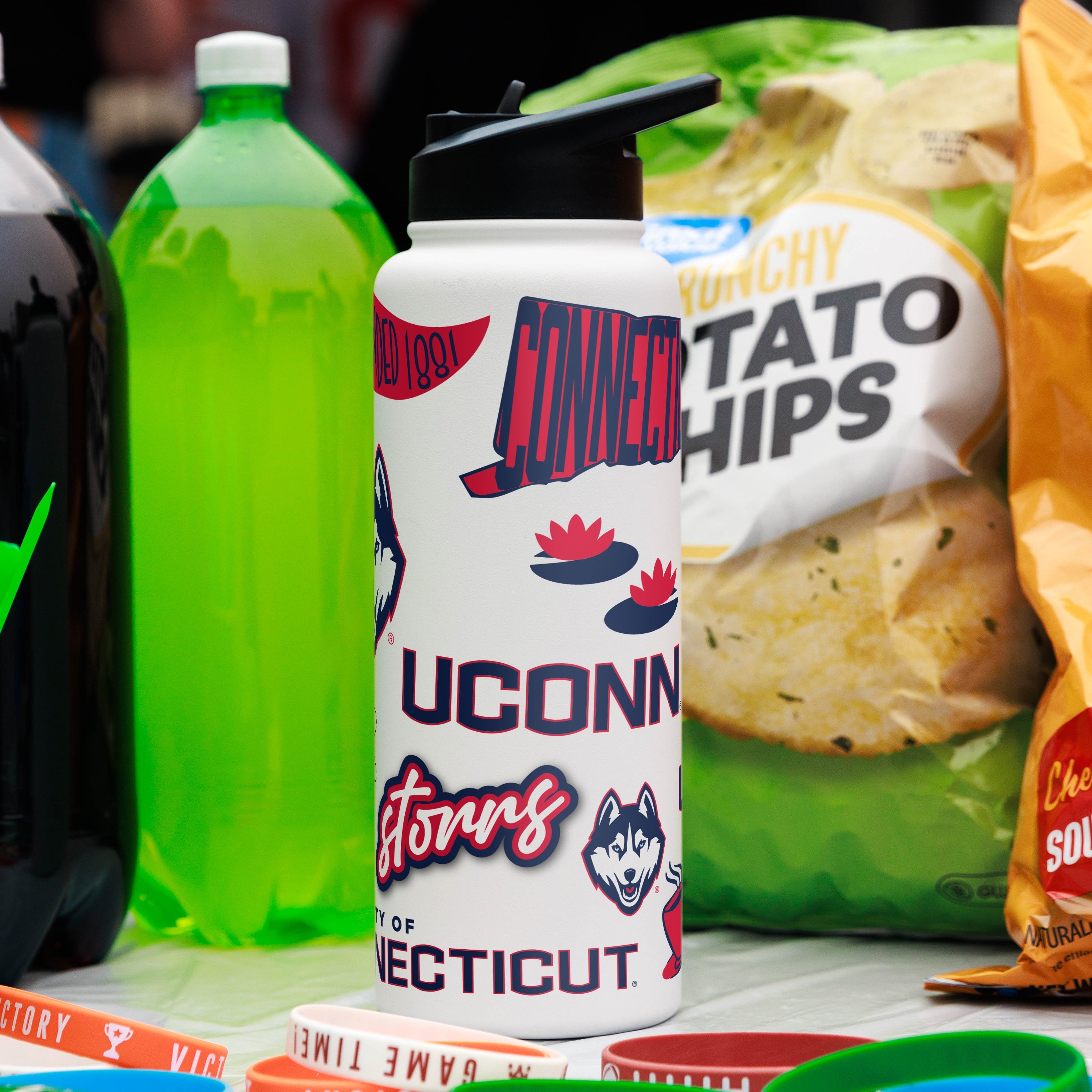 UConn 34oz Native Quencher Bottle - Logo Brands
