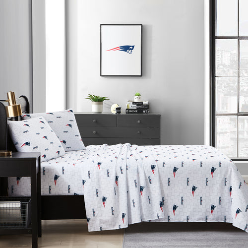 Product Image for New England Patriots Scatter Bedding Sheet Set Queen